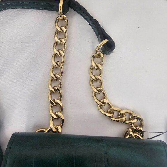 New Nine West Astoria Mini Crossbody small purse snap closure gold accent chain - Picture 5 of 11